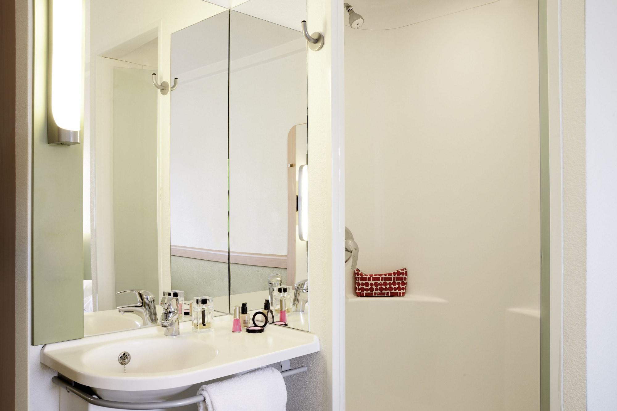 Ibis Budget Глазгоу Екстериор снимка